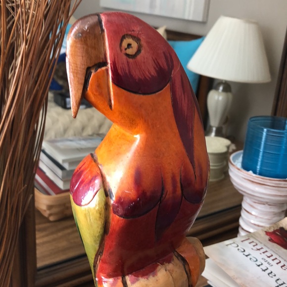 MAKE AN OFFER! Vintage Hand Carved Tropical Bird from Nassau - Picture 4 of 10